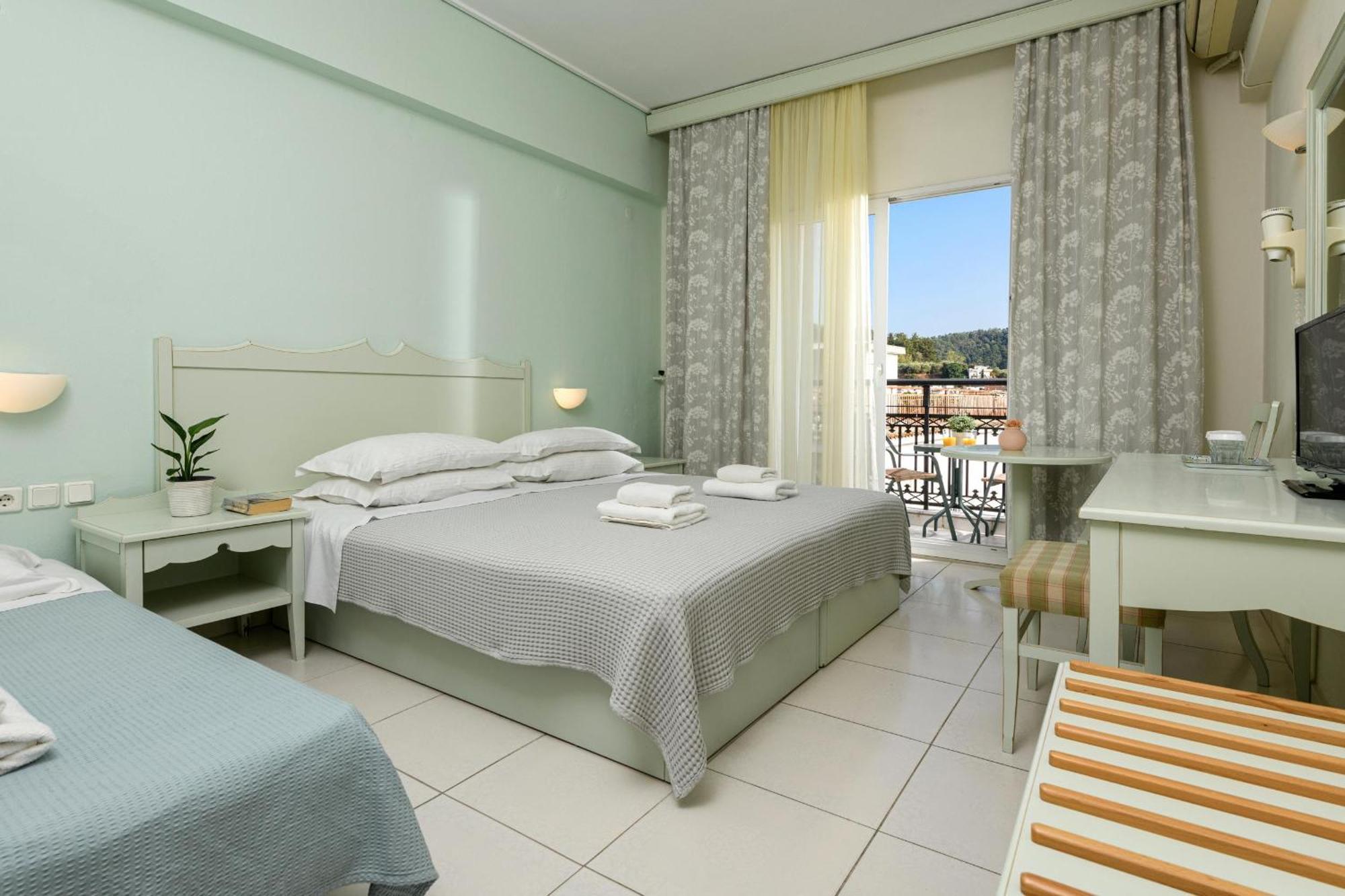 Hotel Timoleon لايميناس المظهر الخارجي الصورة
