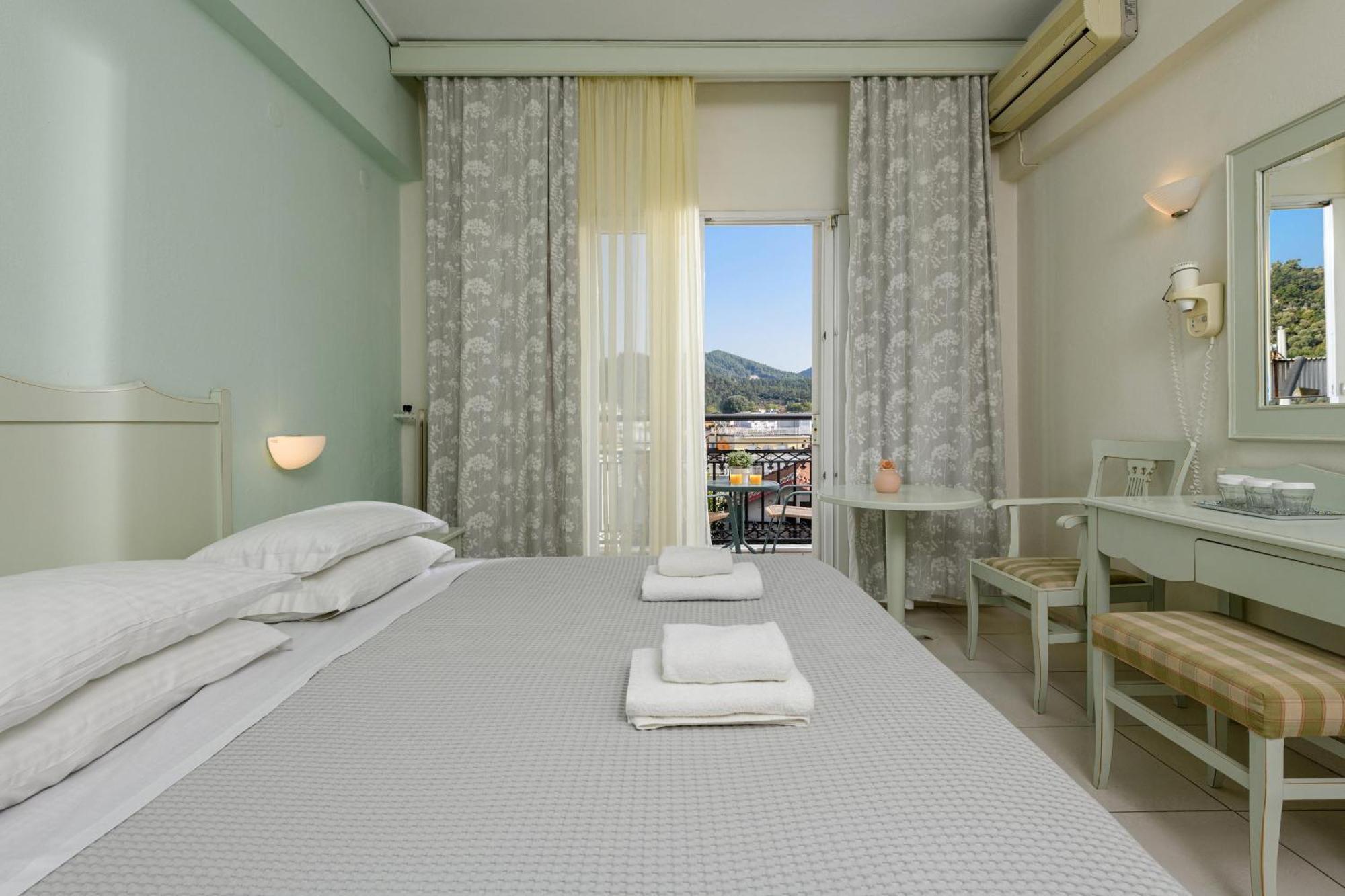 Hotel Timoleon لايميناس المظهر الخارجي الصورة